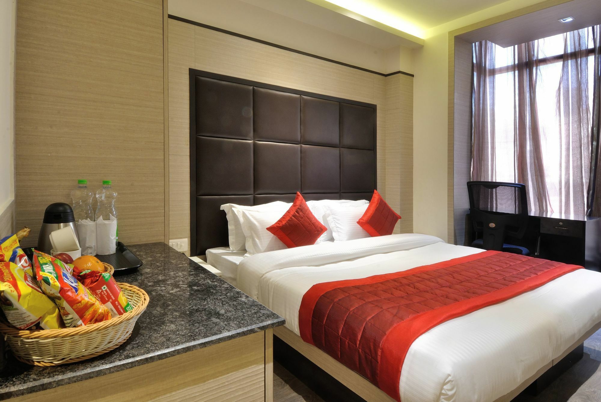Hotel Royal Grand - Opposite Axis Bank East Patel Nagar Ню Делхи Екстериор снимка